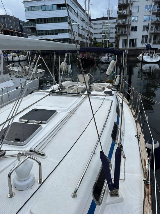 Bavaria Yachts 42 Cruiser preowned for sale