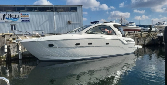 Bavaria Yachts 38 Sport Ht preowned for sale