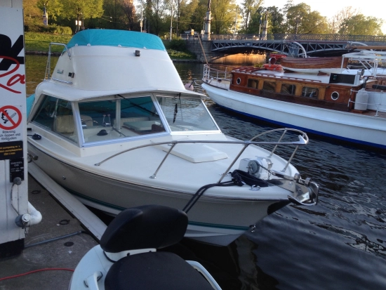 Riva Bertram Fisherman 25 preowned for sale