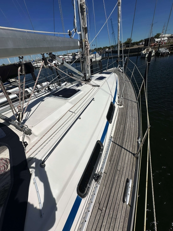 Bavaria Yachts 34 Cruiser preowned for sale