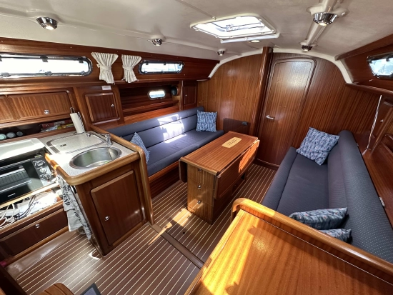 Bavaria Yachts 34 Cruiser preowned for sale