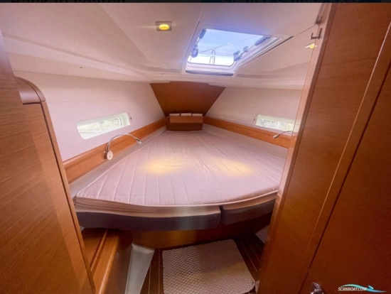 Jeanneau Sun Odyssey 409 preowned for sale