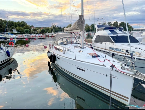 Jeanneau Sun Odyssey 409 preowned for sale