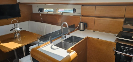 Jeanneau Sun Odyssey 409 preowned for sale