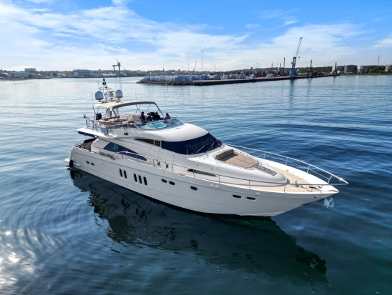 Fairline Squadron 74 gebraucht zum verkauf