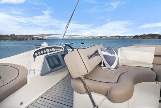 Galeon 440 Fly gebraucht zum verkauf