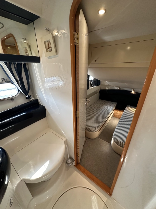 Princess 420 Flybridge preowned for sale