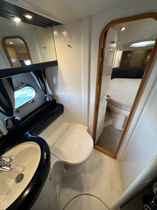 Princess 420 Flybridge preowned for sale