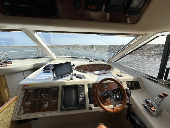 Princess 420 Flybridge preowned for sale