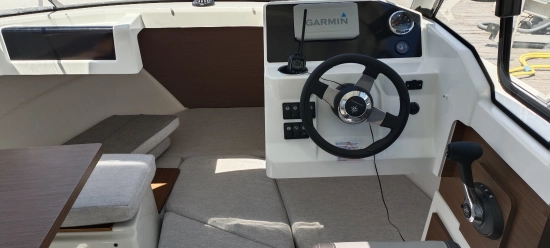 Jeanneau Merry Fisher 605 preowned for sale