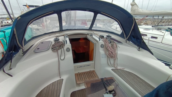 Bavaria Yachts 39 cruiser preowned for sale