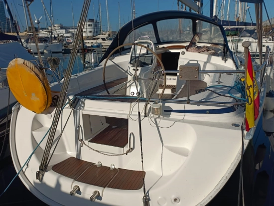 Bavaria Yachts 39 cruiser preowned for sale