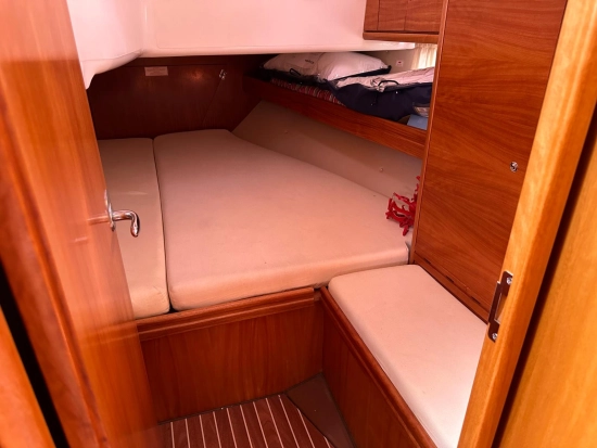 Bavaria Yachts 39 cruiser preowned for sale