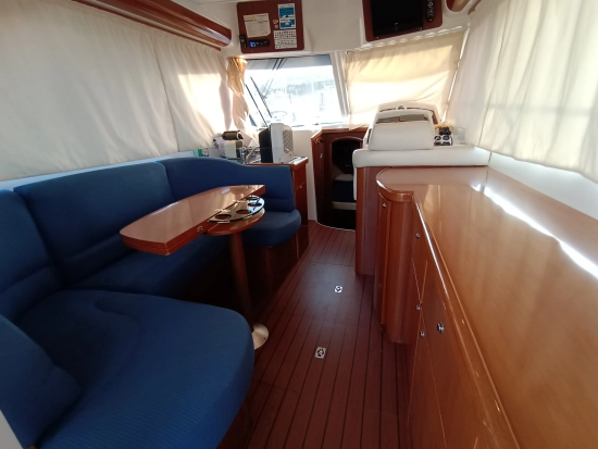 Beneteau Antares 9.80 preowned for sale