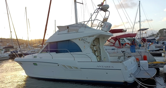 Beneteau Antares 9.80 preowned for sale