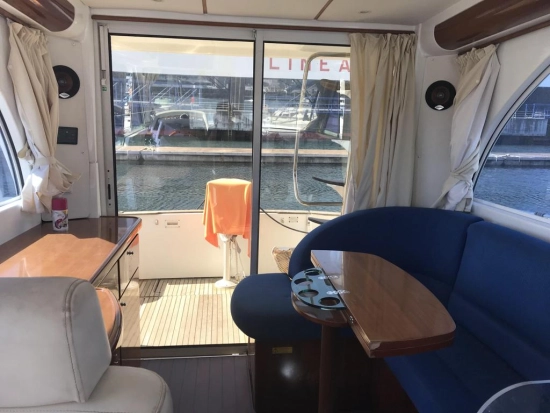 Beneteau Antares 9.80 preowned for sale