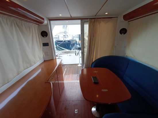 Beneteau Antares 9.80 preowned for sale