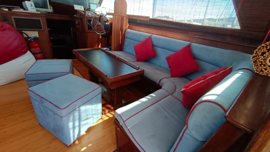 Hatteras Yachts 45 preowned for sale