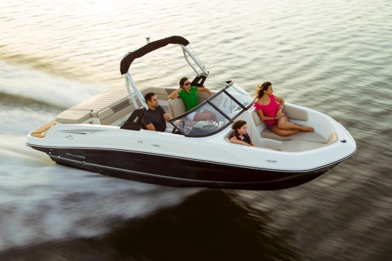 Bayliner VR 5 brand new for sale