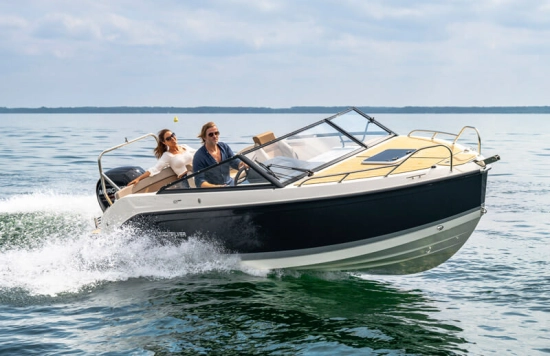 Quicksilver Cruiser ACTIV 605 brand new for sale