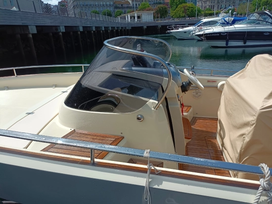 Invictus Yacht 280 GT preowned for sale