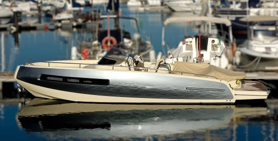 Invictus Yacht 280 GT preowned for sale