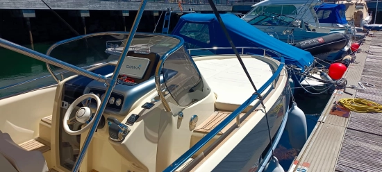 Invictus Yacht 280 GT preowned for sale