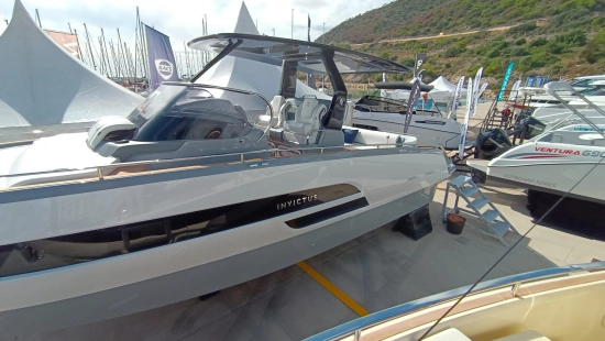 Invictus Yacht 320 GT preowned for sale