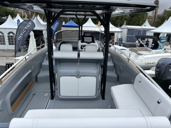 Invictus Yacht GT 280 preowned for sale