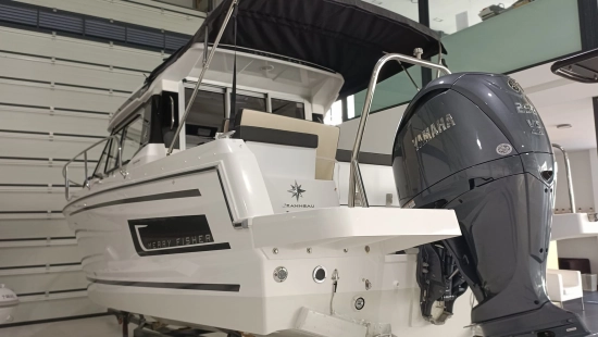 Jeanneau Merry Fisher 795 S2 preowned for sale