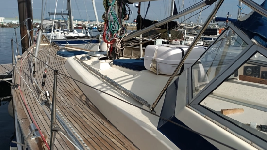 Hallberg Rassy 352 preowned for sale