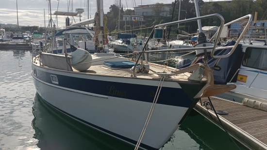 Hallberg Rassy 352 preowned for sale