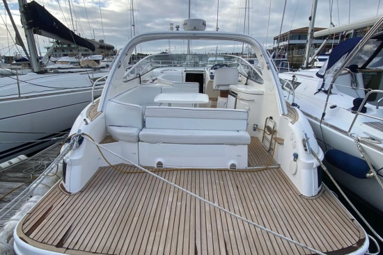 Bavaria Yachts 35 cruiser preowned for sale