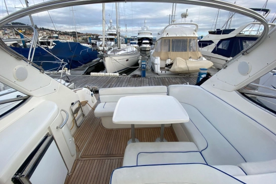 Bavaria Yachts 35 cruiser preowned for sale