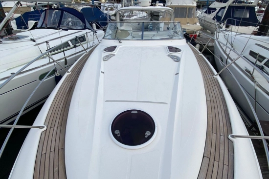 Bavaria Yachts 35 cruiser preowned for sale