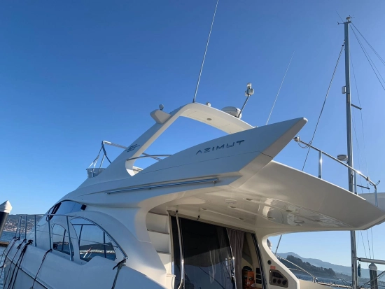 Azimut 55 Flybridge preowned for sale