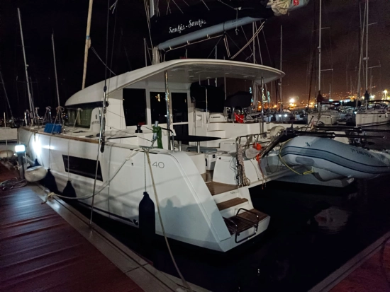 Lagoon 40 preowned for sale