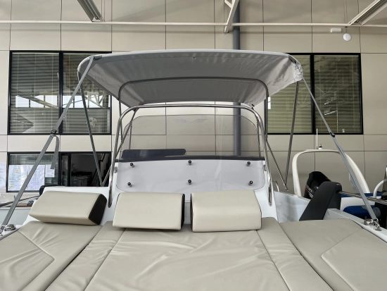 Beneteau Flyer 6.6 Sundeck preowned for sale