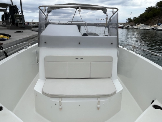 Beneteau Flyer 8 Spacedeck preowned for sale