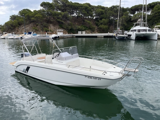 Beneteau Flyer 8 Spacedeck preowned for sale