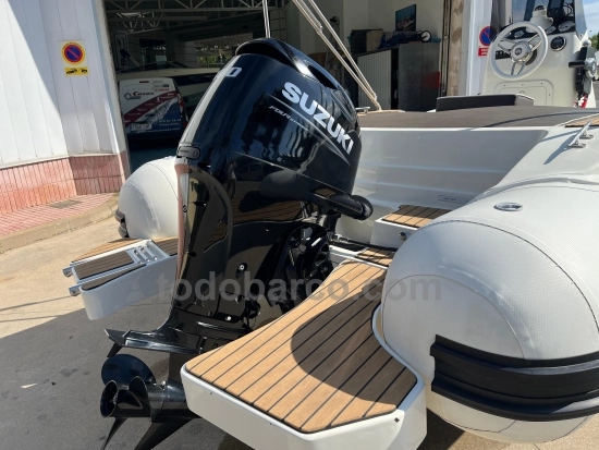 ALMARINE ALMAR 585 preowned for sale