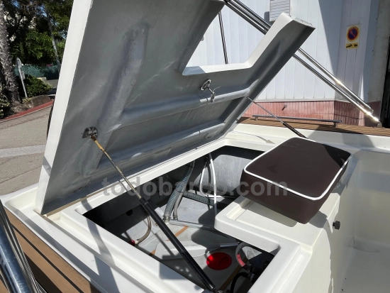 ALMARINE ALMAR 585 preowned for sale