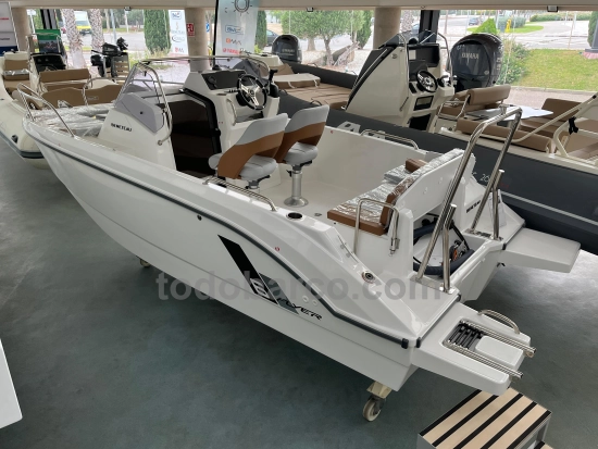 Beneteau Flyer 6 Sundeck brand new for sale