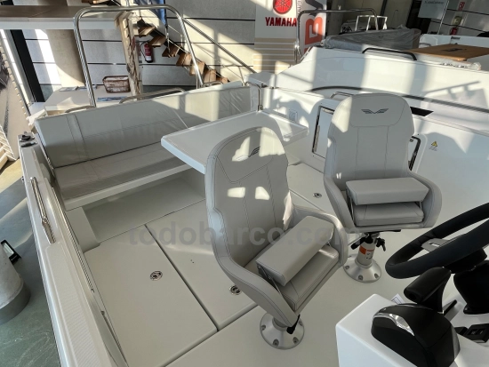 Beneteau Flyer 8 Spacedeck V2 brand new for sale