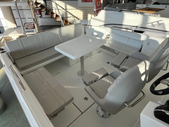 Beneteau Flyer 8 Spacedeck V2 brand new for sale