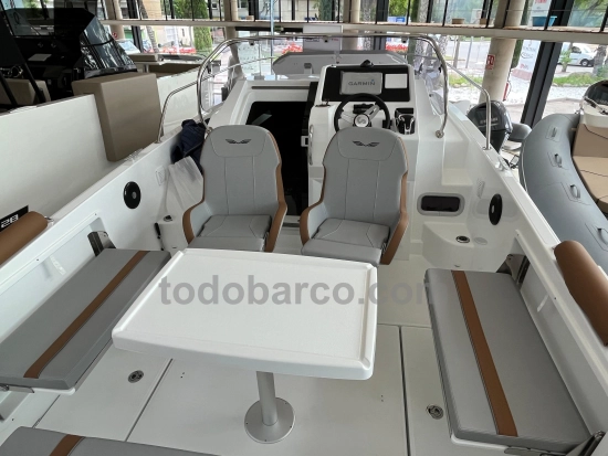 Beneteau Flyer 8 Sundeck V2 brand new for sale