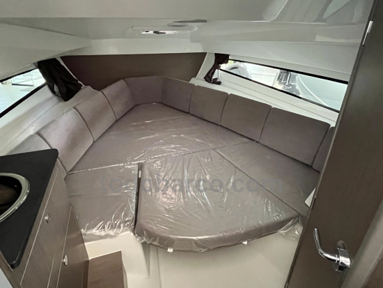 Beneteau Flyer 8 Sundeck V2 brand new for sale