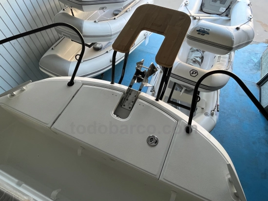 Beneteau Flyer 9 Sundeck brand new for sale