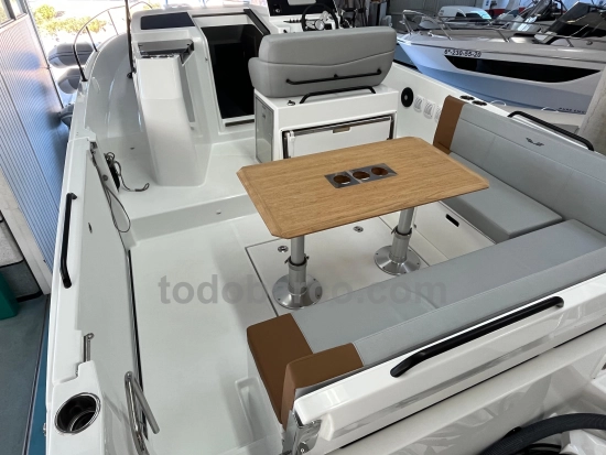 Beneteau Flyer 9 Sundeck brand new for sale