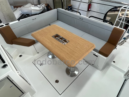 Beneteau Flyer 9 Sundeck brand new for sale